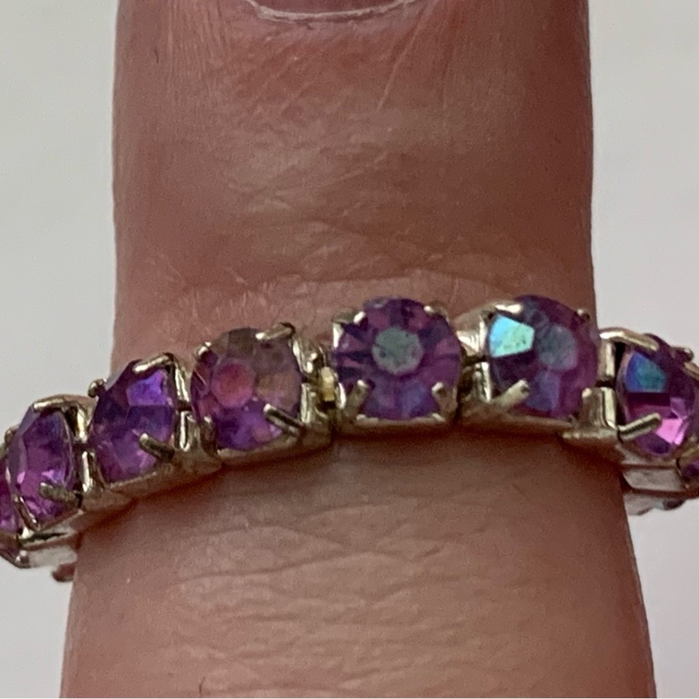 TOES BUNDLE (3) 2 Rhinestone Flower Toe Rings & 1 purple rhinestone stretch ring - Picture 3 of 13